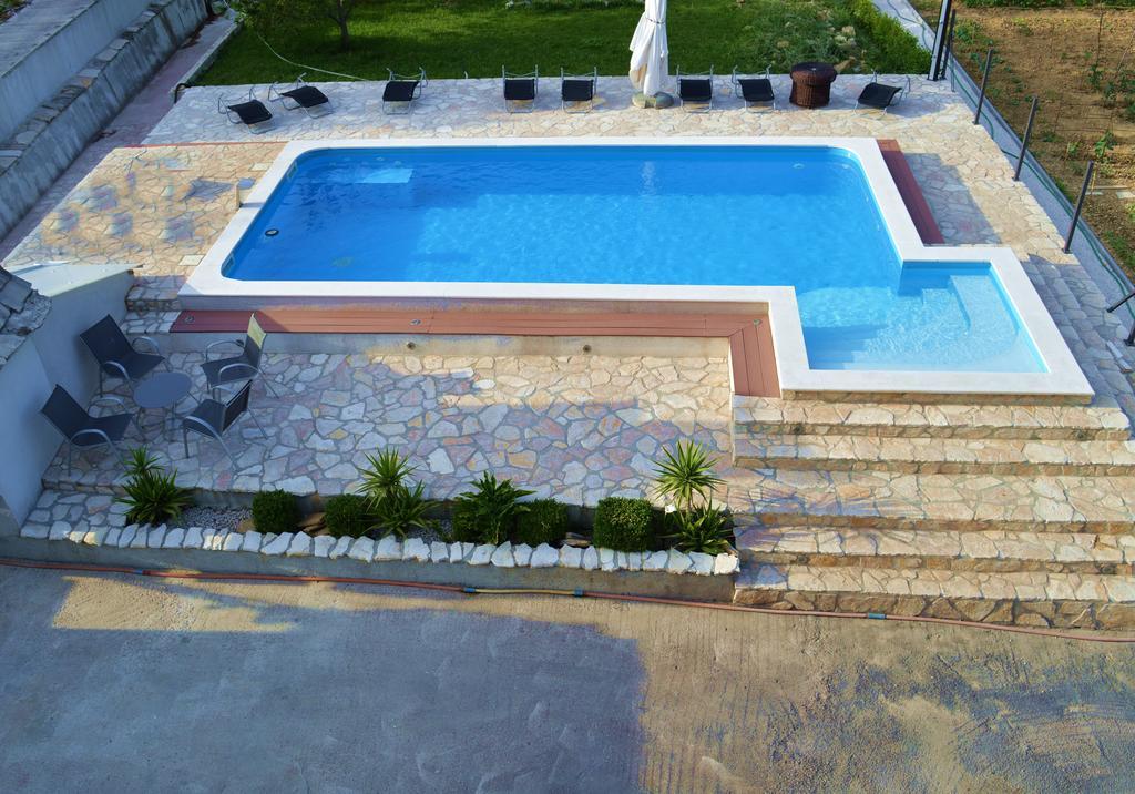 Villa Bubalo Omiš Exteriör bild