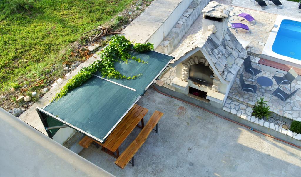 Villa Bubalo Omiš Exteriör bild
