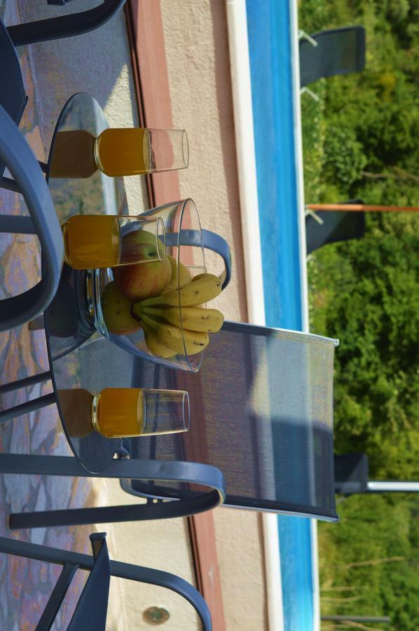 Villa Bubalo Omiš Exteriör bild